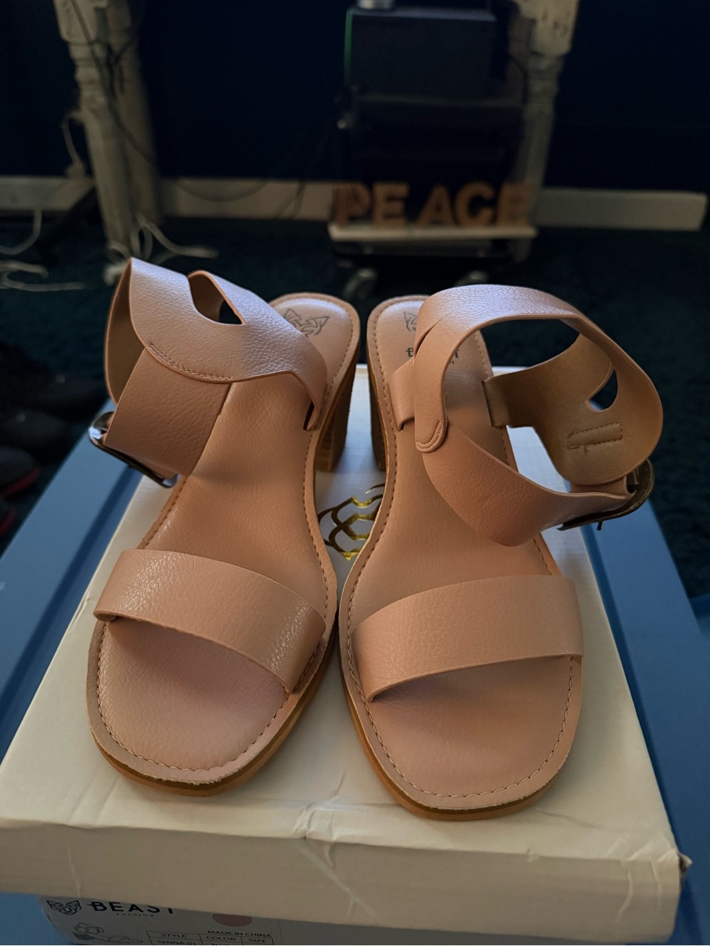 BEAST FASHION -NEW Blush Pink Strappy Leather Sandals